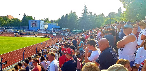 https://www.rb-fans.de/content/bilder/saison2018_2019/grimma1.jpg
